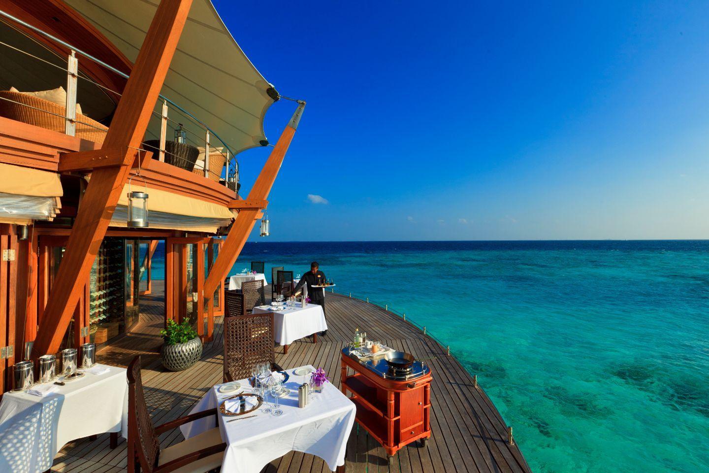 20% off in 5 star Baros Maldives over Christmas and New Year holidays 