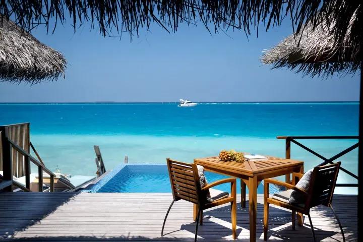 Easter 2025 stay 07 Nights with free upgrade to Half-Board at Huvafen Fushi
