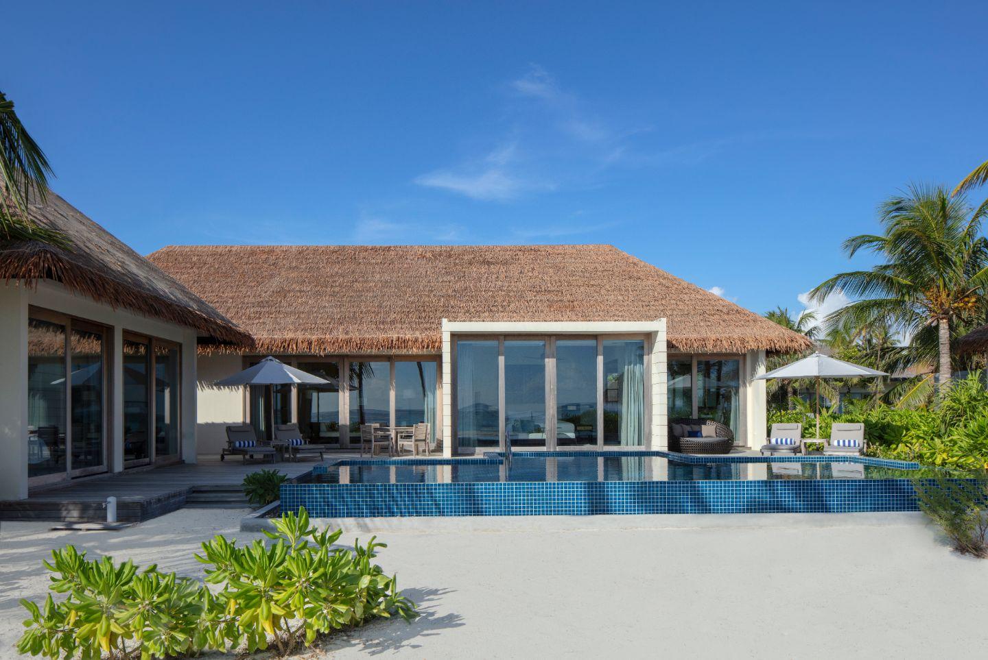 Three-Bedroom Beach Villa - Pool and Sunset View