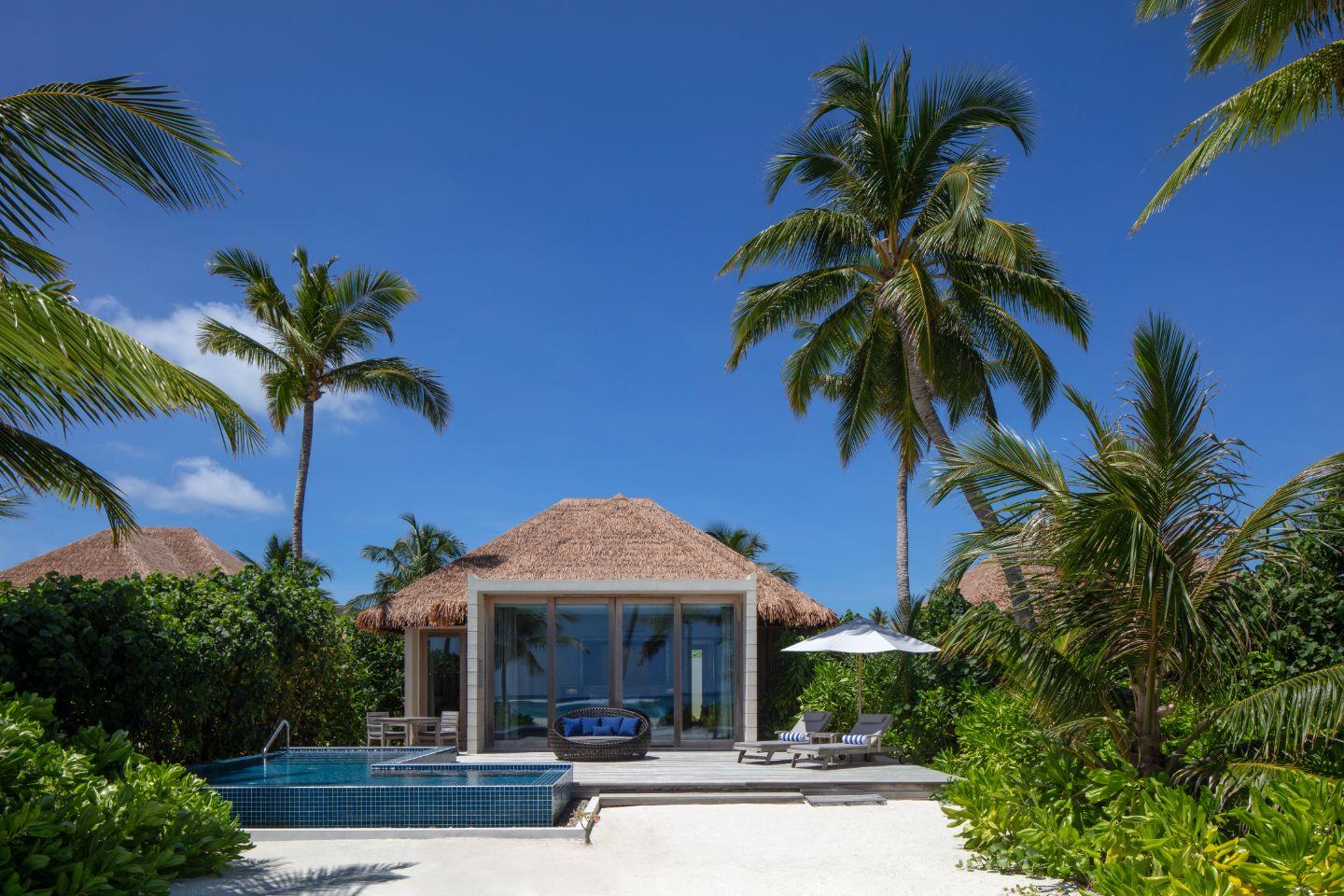 Beach Villa - Pool and Sunset View