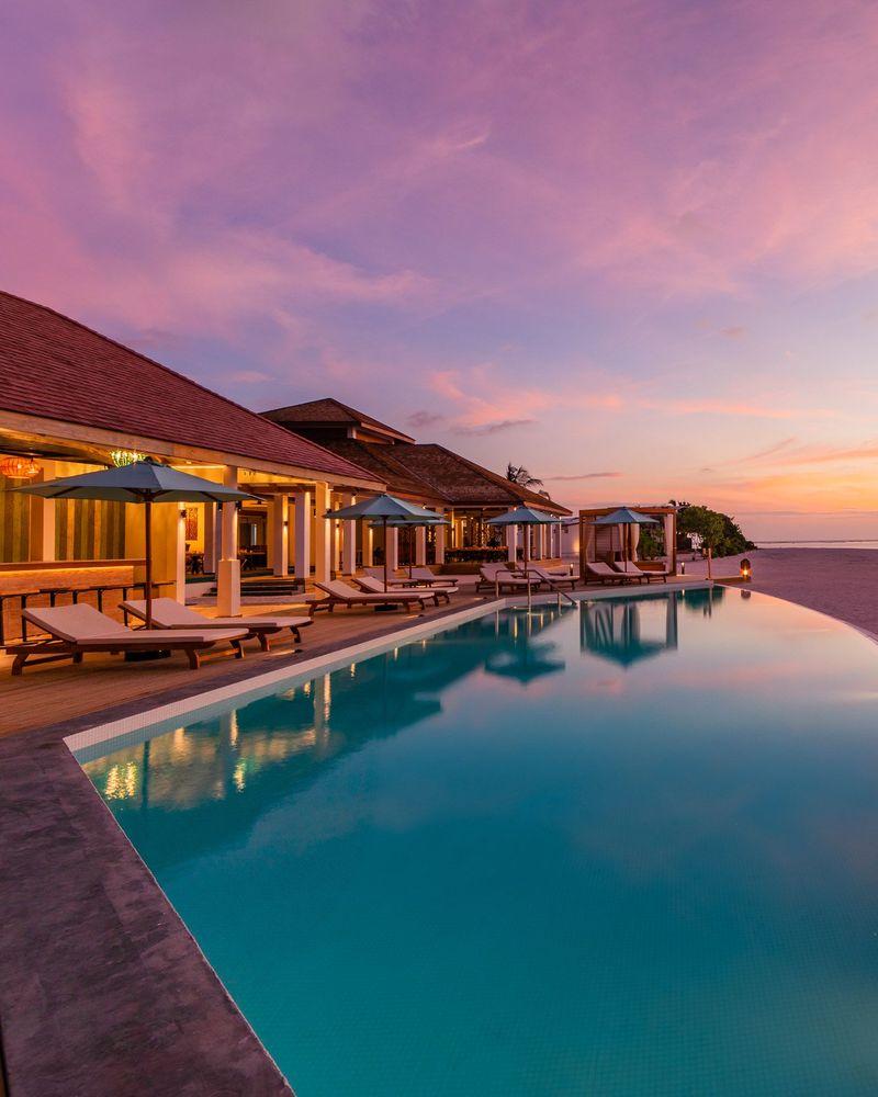 Cinnamon Hakuraa Huraa Maldives