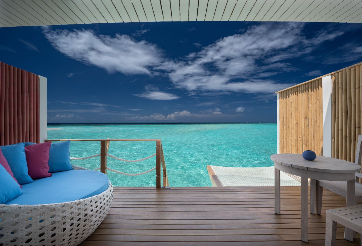 Cora-Cora-Maldives-Rooms-Lagoon-Villa-Terrace.jpg