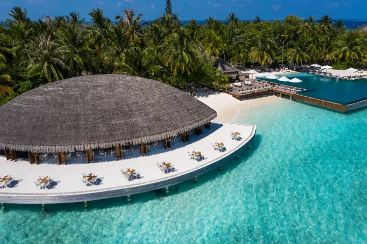 Huvafen-Fushi-Maldives-Facilities-Restaurants-Celsius-Aerial-sm.webp