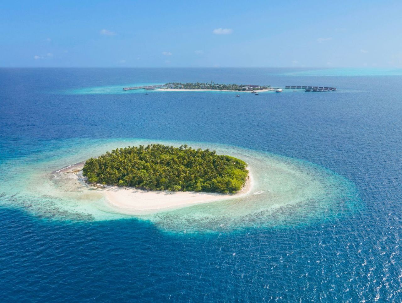 Maldives Holidays and Packages: Luxury Resorts and Honeymoon Offers